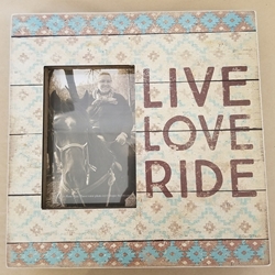 LIVE LOVE RIDE